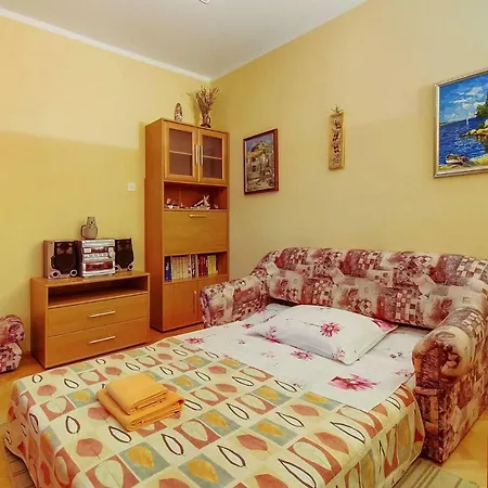 Losinia 3 - Cin021007-cya Mali Lošinj
